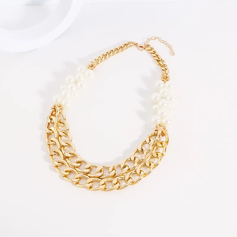 Exaggerated Solid Color Alloy Necklace